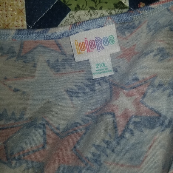 Lularoe Americana Red White Blue Stars 2XL Irma - Picture 5 of 5